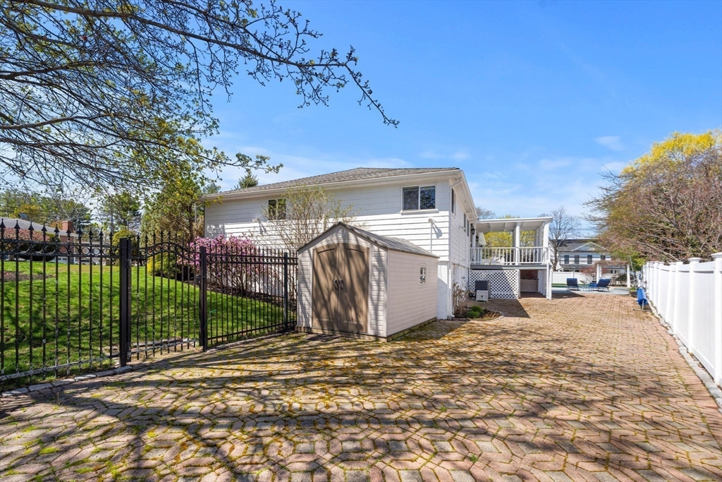 6 Melina Road Newton, MA 02459 - Photo 40 of 42 Gallery Image 40