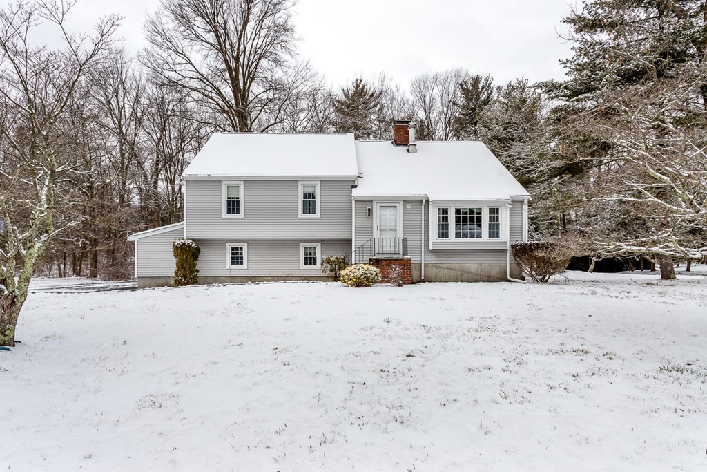 11 Trayer Road Canton, MA 02021 - Photo 1 of 22 Gallery Image 1