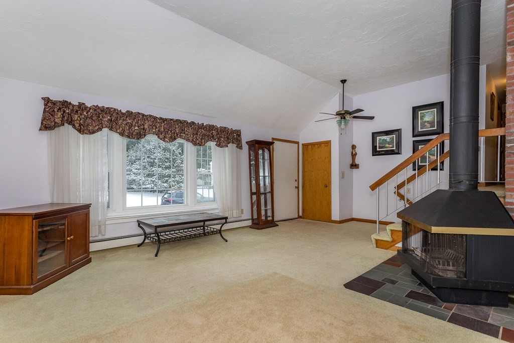 11 Trayer Road Canton, MA 02021 - Photo 4 of 22 Gallery Image 4