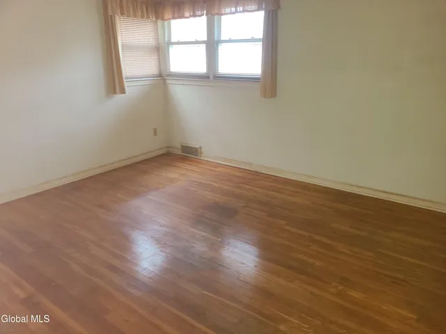 $219,900 | 107 Fairview Avenue, Albany, NY 12208