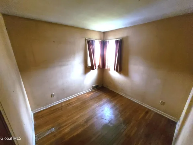 $219,900 | 107 Fairview Avenue, Albany, NY 12208