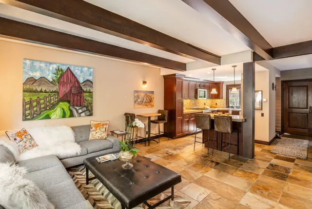 $1,395,000 | 1394 Dollar Meadow, Unit 44, Sun Valley, ID 83353