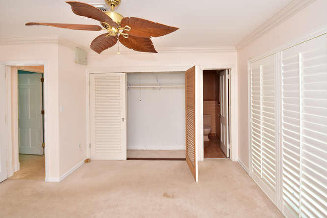 5531 Hibiscus Road Jupiter, FL 33458 - Photo 22 of 59 5531 Hibiscus Rd Jupiter FL-small-022-16
