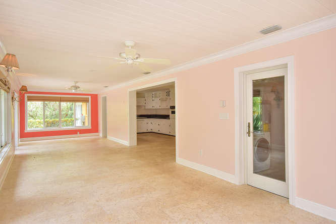 5531 Hibiscus Road Jupiter, FL 33458 - Photo 30 of 59 5531 Hibiscus Rd Jupiter FL-small-030-18