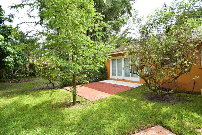 5531 Hibiscus Road Jupiter, FL 33458 - Photo 37 of 59 5531 Hibiscus Rd Jupiter FL-small-037-48