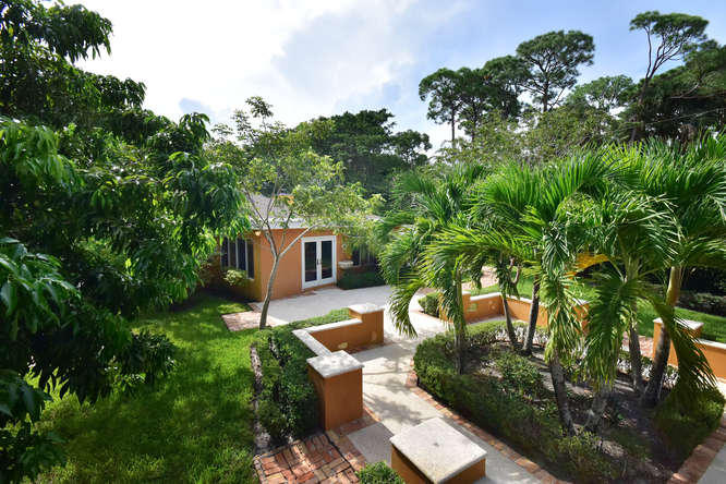 5531 Hibiscus Road Jupiter, FL 33458 - Photo 50 of 59 5531 Hibiscus Rd Jupiter FL-small-050-24