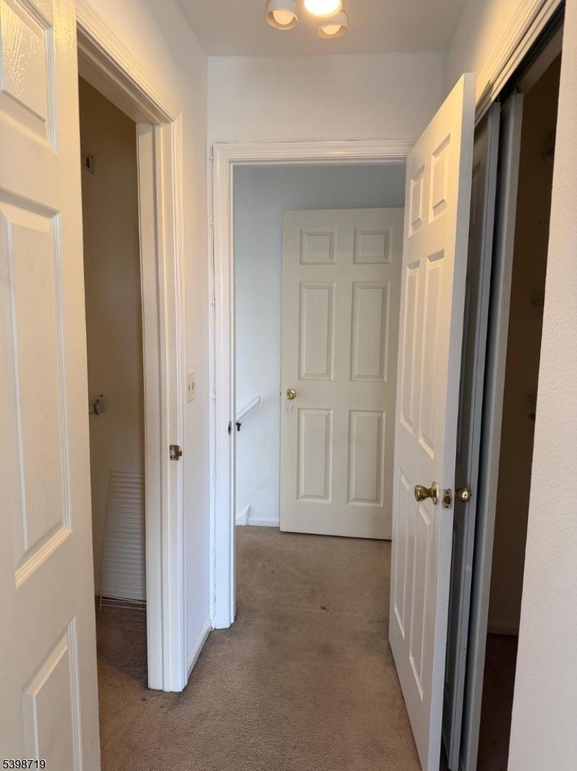 94 Wescott Road Bedminster, NJ 07921 - Photo 14 of 17