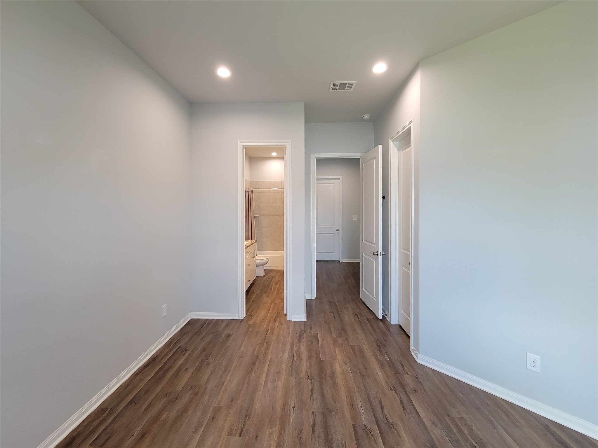 4908 Paradigm Ln Spring Spring, TX 77379 - Photo 29 of 37 Gallery Image 29