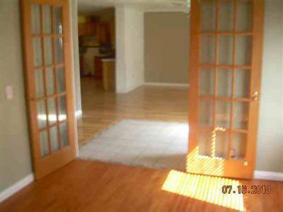 8186 Morrish Road Swartz Creek, MI 48473 - Photo 9 of 11 20232746-8.JPG