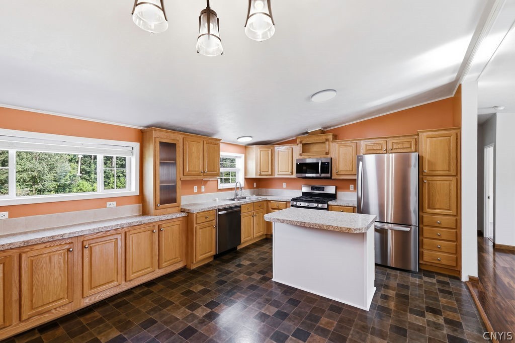 134 Hanley Road Granby, NY 13069 - Photo 8 of 46