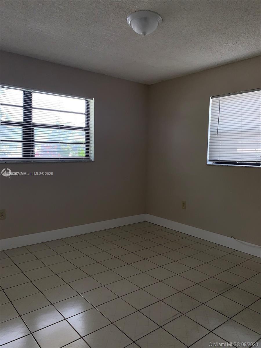 Hialeah Hialeah, FL 33016 - Photo 4 of 11