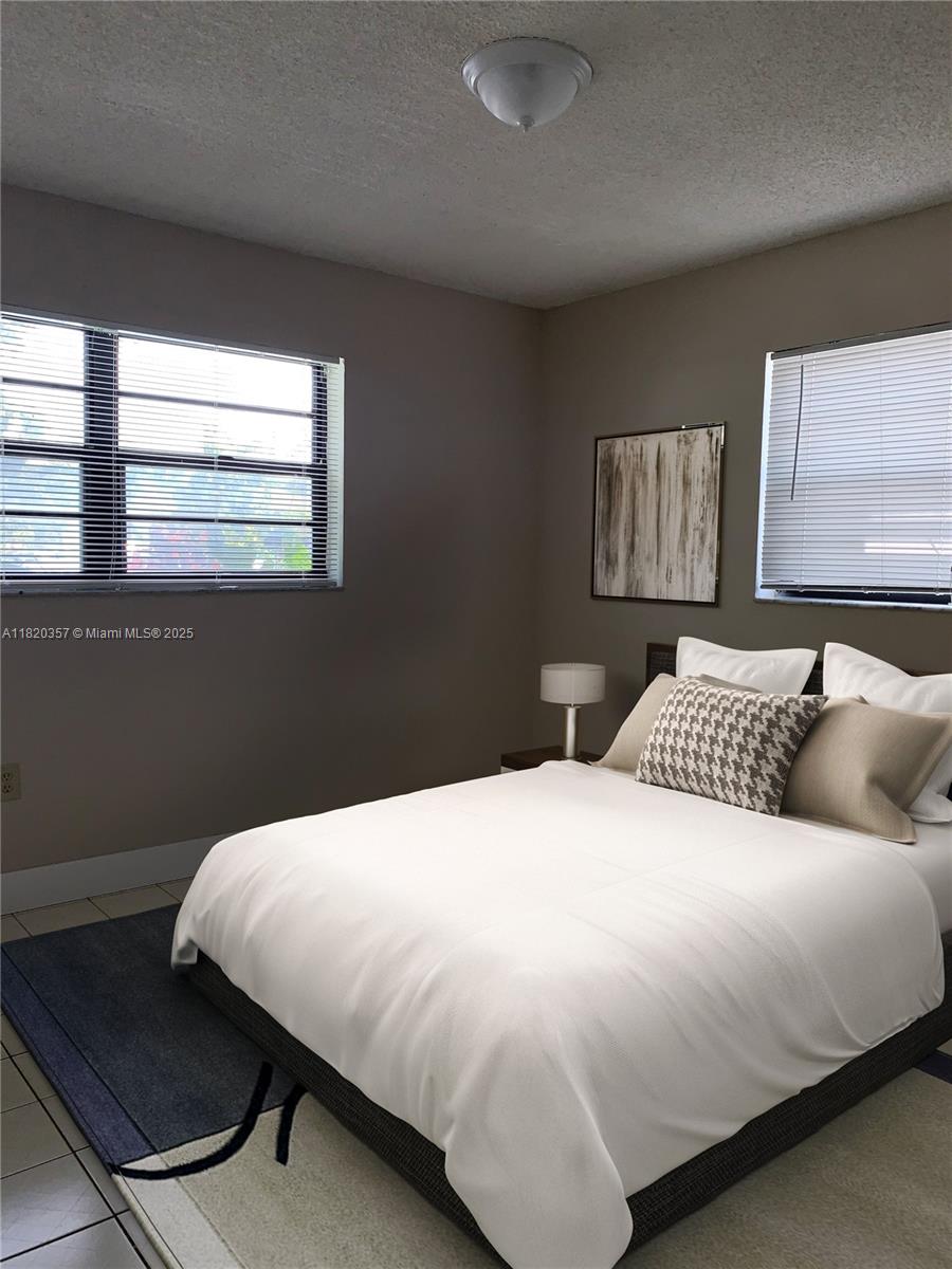 Hialeah Hialeah, FL 33016 - Photo 5 of 11