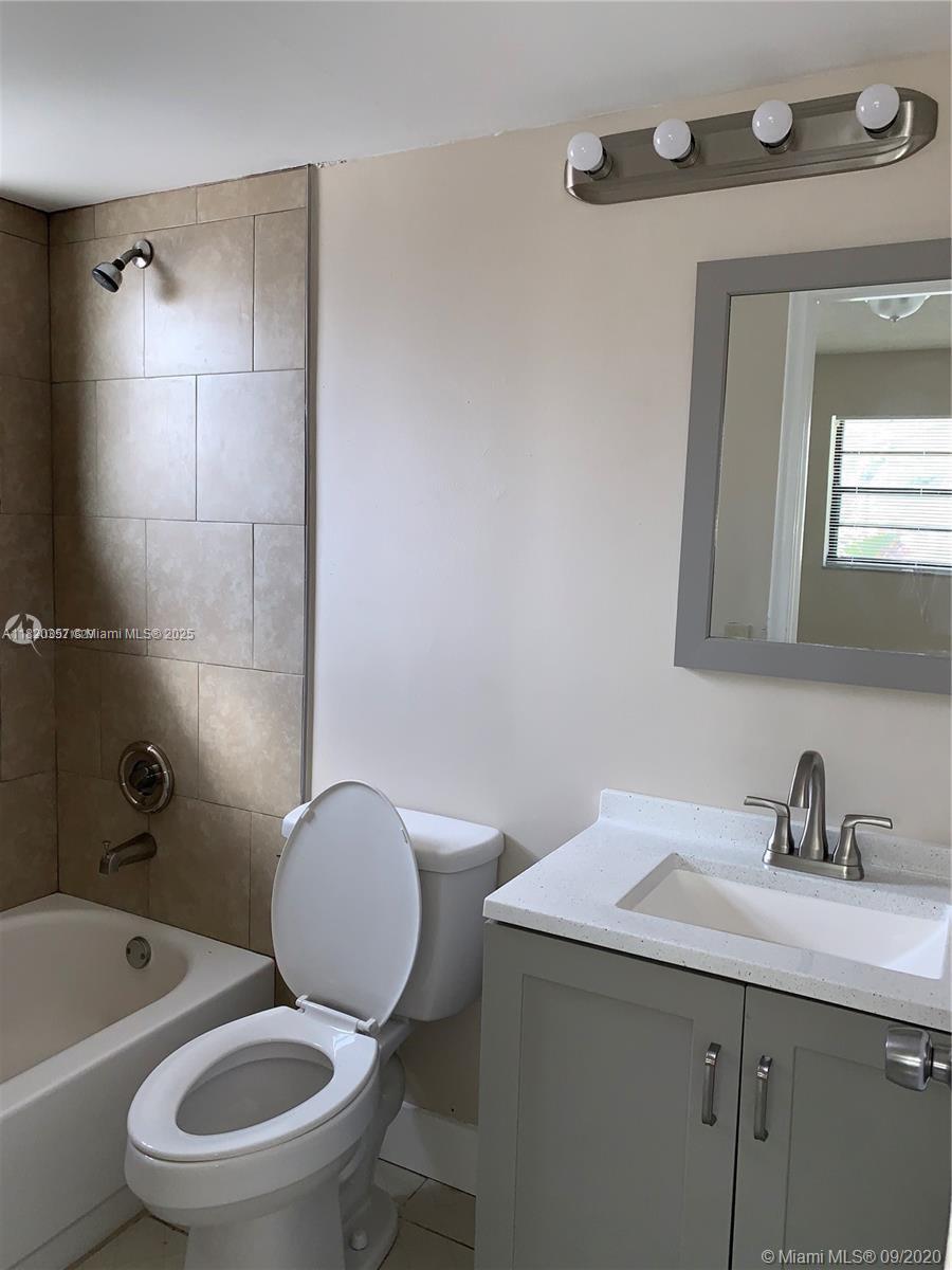 Hialeah Hialeah, FL 33016 - Photo 6 of 11