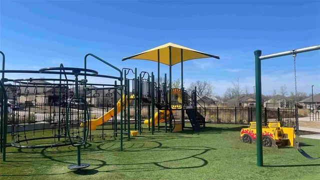 $257,500 | 140 Greengate Drive, Boyd, TX 76023