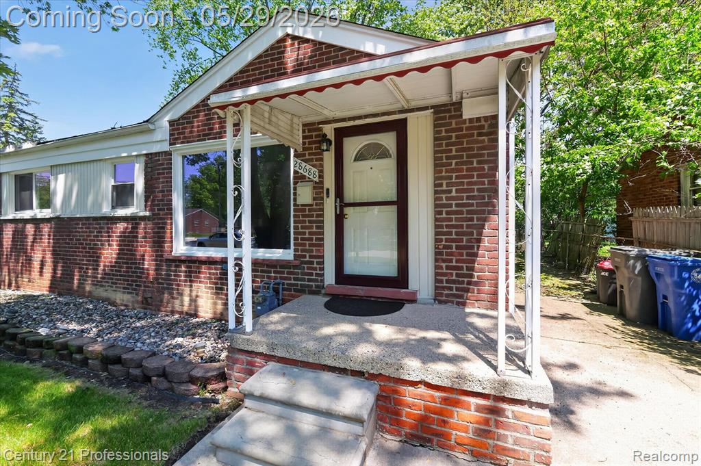 28688 Emerson Street Inkster, MI 48141 - Photo 5 of 44