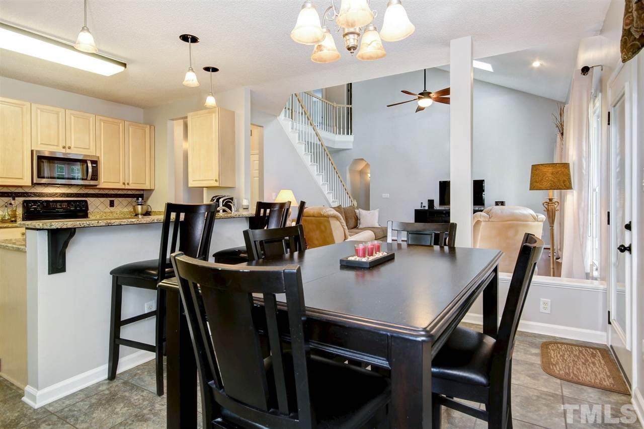 12305 Amoretto Way Raleigh, NC 27613 - Photo 11 of 30