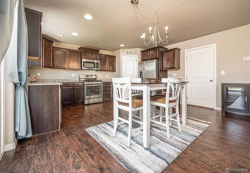 8884 Vanderwood Road Colorado Springs, CO 80908 - Photo 11 of 38