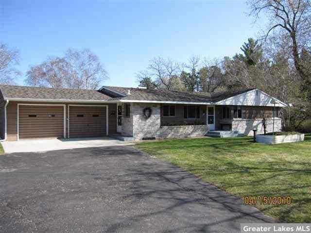 15137 Riverside Drive Brainerd, MN 56401 - Photo 1 of 18 Gallery Image 1