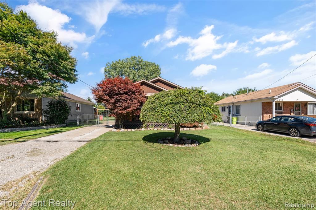 49431 Fuller Road Chesterfield, MI 48051 - Photo 28 of 36