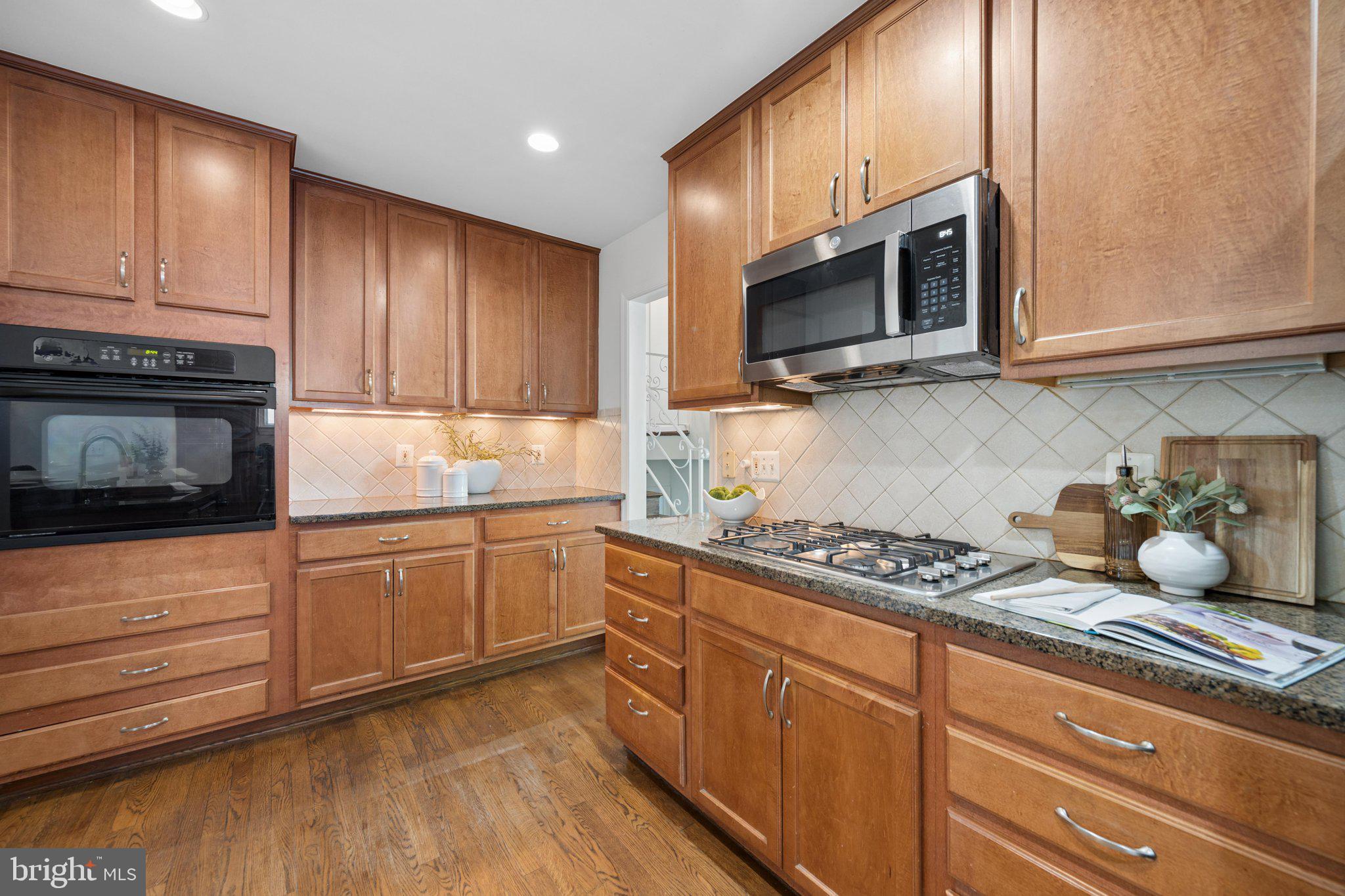 10309 Inwood Avenue Silver Spring, MD 20902 - Photo 10 of 57 Kitchen
