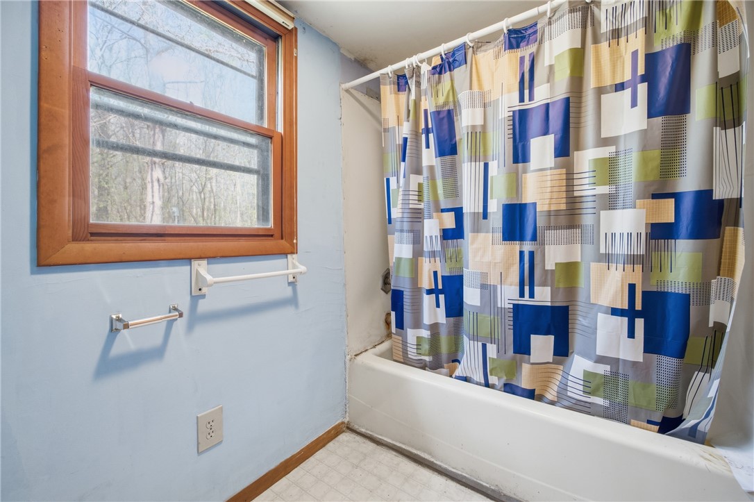 2555 A Willett Rd Extension Jerusalem, NY 14478 - Photo 11 of 29