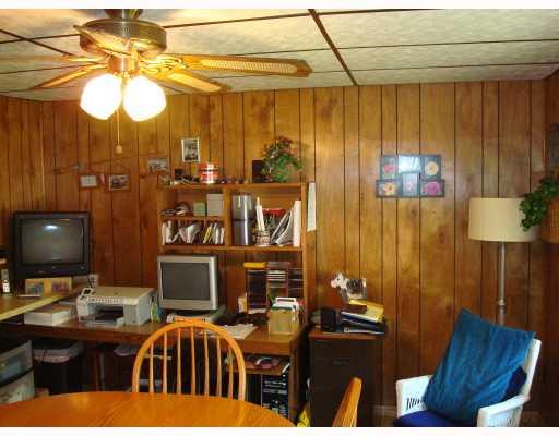 323 Mercer Street Butler, PA 16001 - Photo 7 of 13 Den/Family/Great Room.
