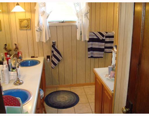 323 Mercer Street Butler, PA 16001 - Photo 8 of 13 Master Bath/Spa.