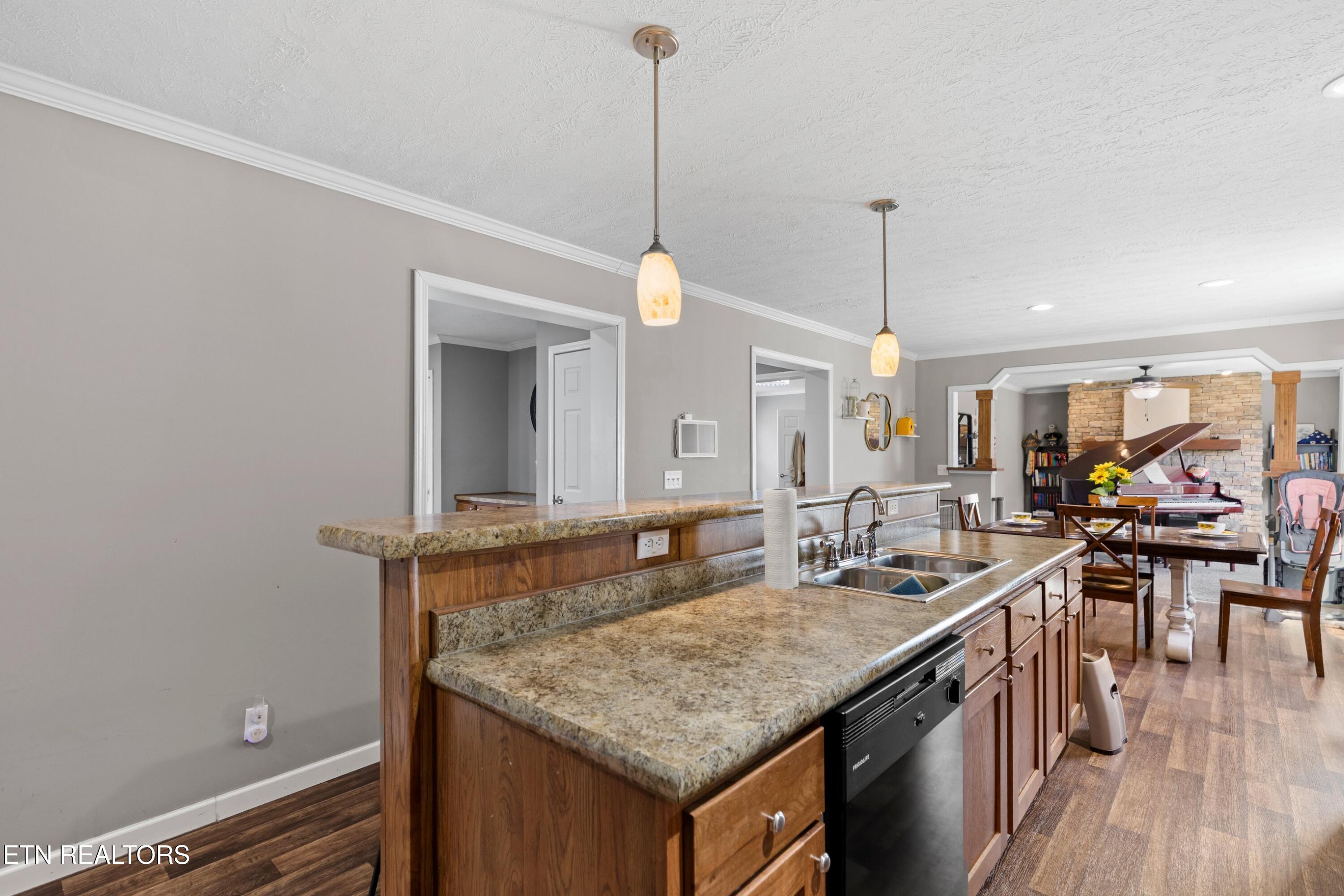 2484 Upper Caney Valley Road Tazewell, TN 37879 - Photo 10 of 46 011-2484UpperCaneyValley-Tazewell-TN-378