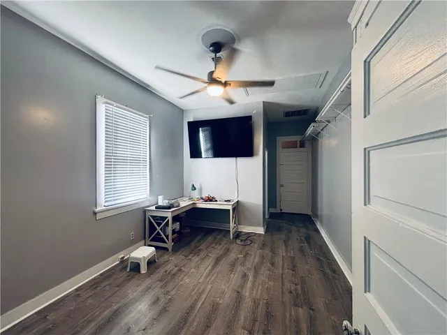 $1,500 | 423 Chalmette Street, Harvey, LA 70058