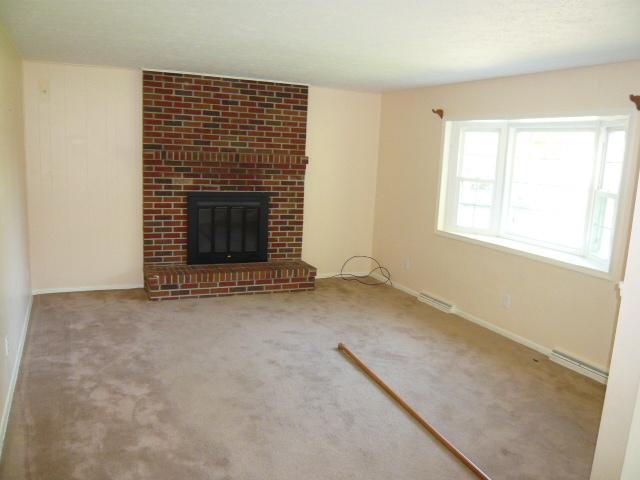 420 Cheshire Road Delaware, OH 43015 - Photo 2 of 10 Gallery Image 2