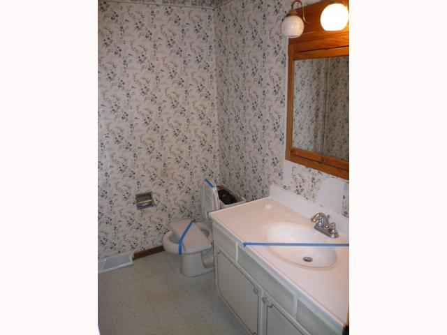 420 Cheshire Road Delaware, OH 43015 - Photo 8 of 10 Gallery Image 8