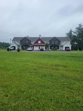 $509,000 | 17 C Mustang Drive, Unit C, Litchfield, NH 03052