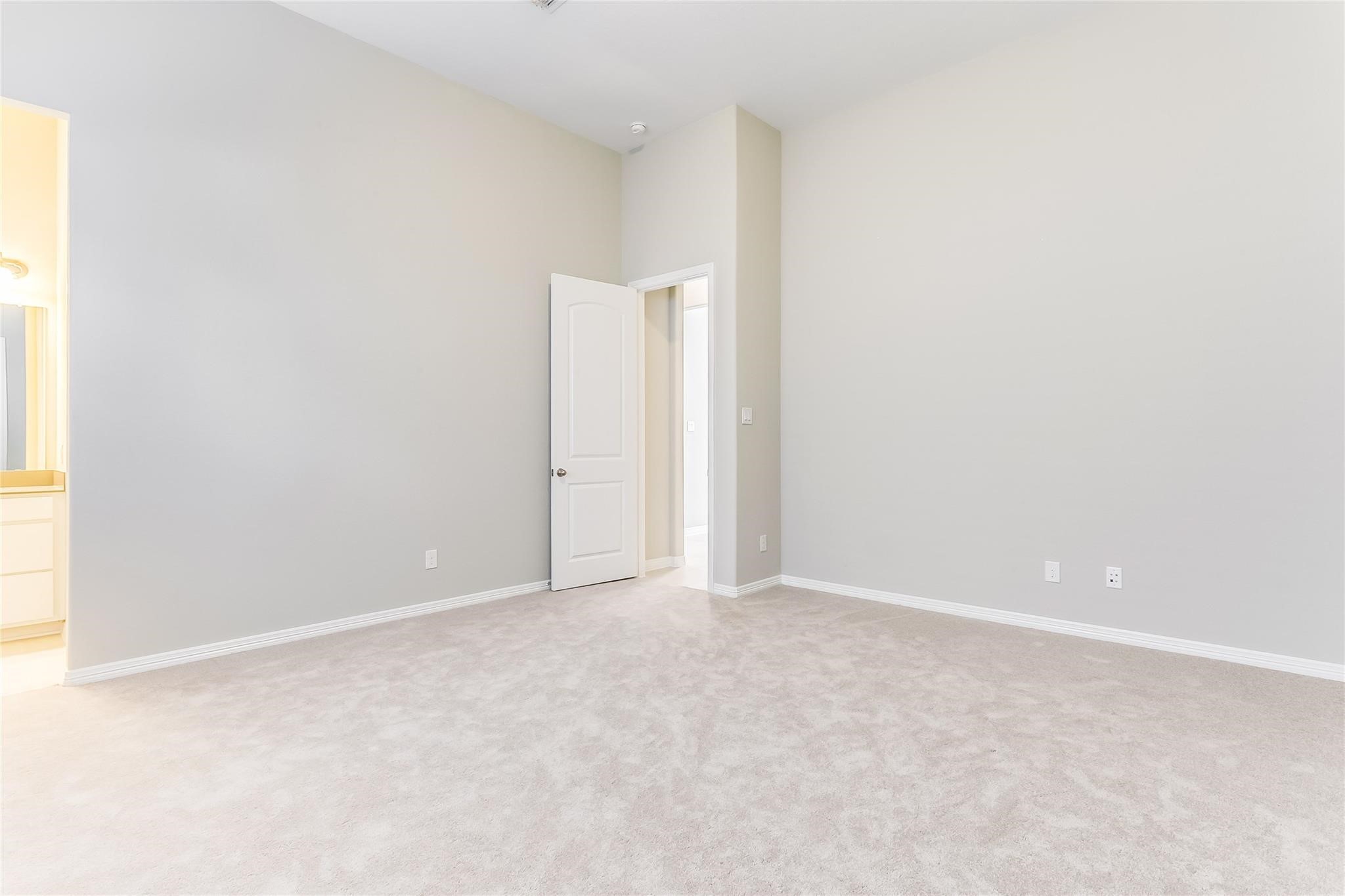 4227 Carol Ridge Drive Sugar Land, TX 77479 - Photo 25 of 35 a view of an empty room
