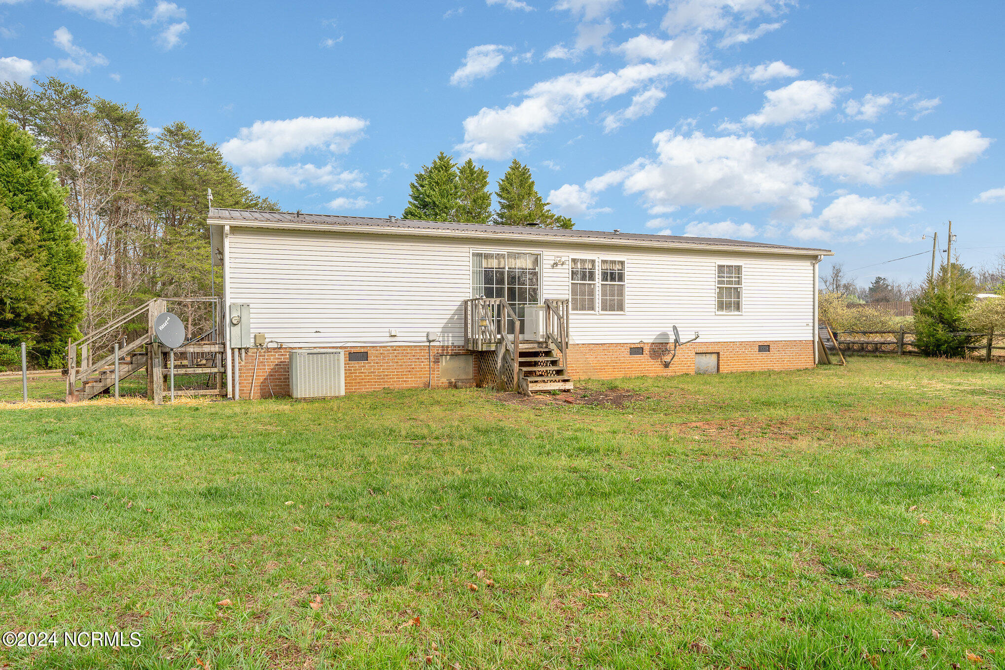 381 Big Oak Farm Road Ruffin, NC 27326 - Photo 19 of 27 021_exterior5-edit-edit