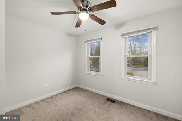 view of outdoor space and yard