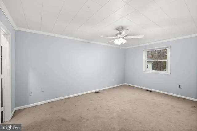 $829,900 | 15978 Cove Lane, Dumfries, VA 22025