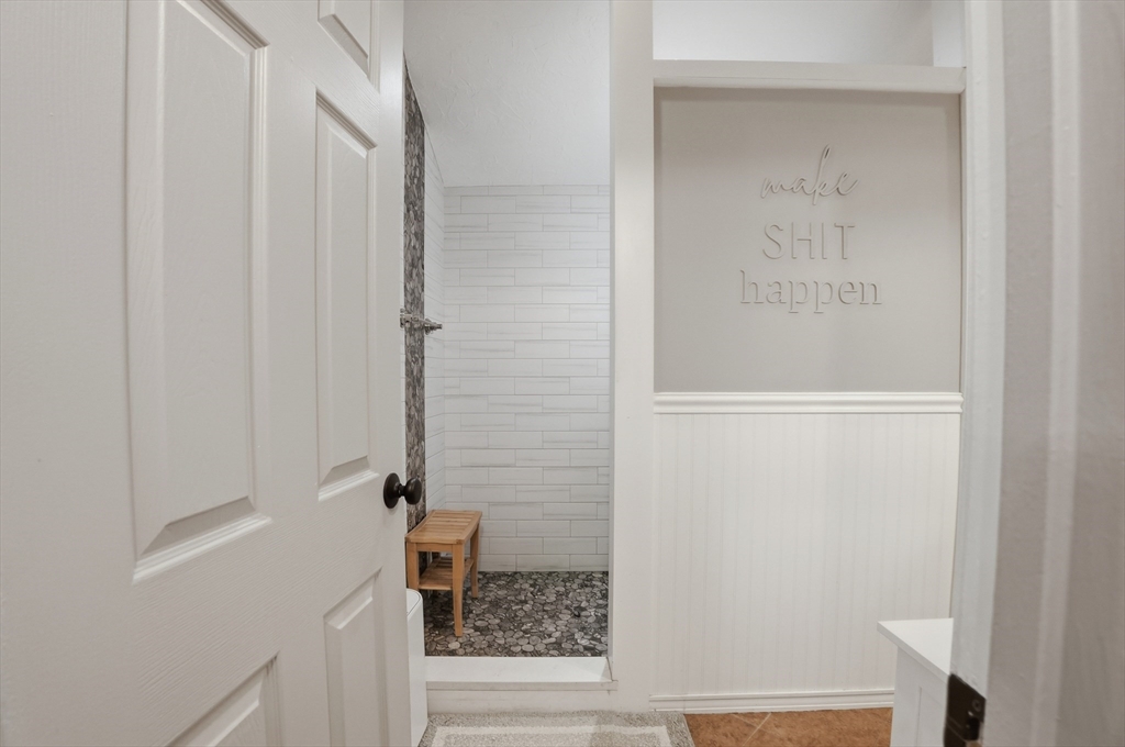 514 Wareham Road Plymouth, MA 02360 - Photo 26 of 42 Gallery Image 26