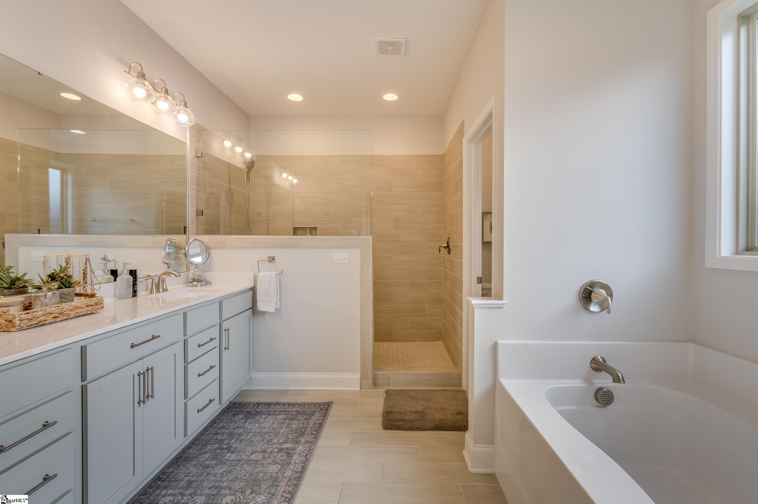 415 Wynstone Place Greenville, SC 29607 - Photo 14 of 31 Gallery Image 14