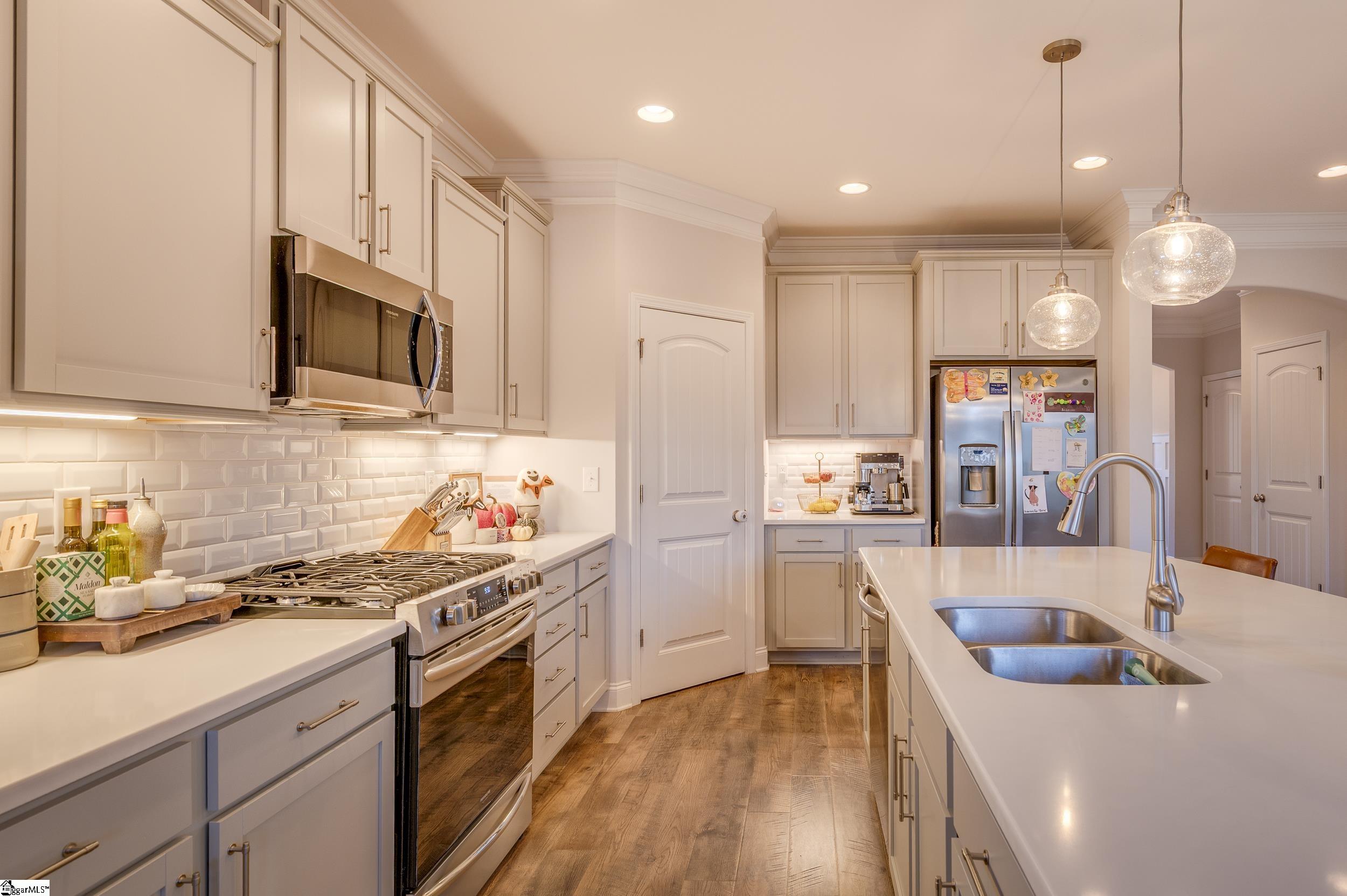 415 Wynstone Place Greenville, SC 29607 - Photo 9 of 31 Gallery Image 9