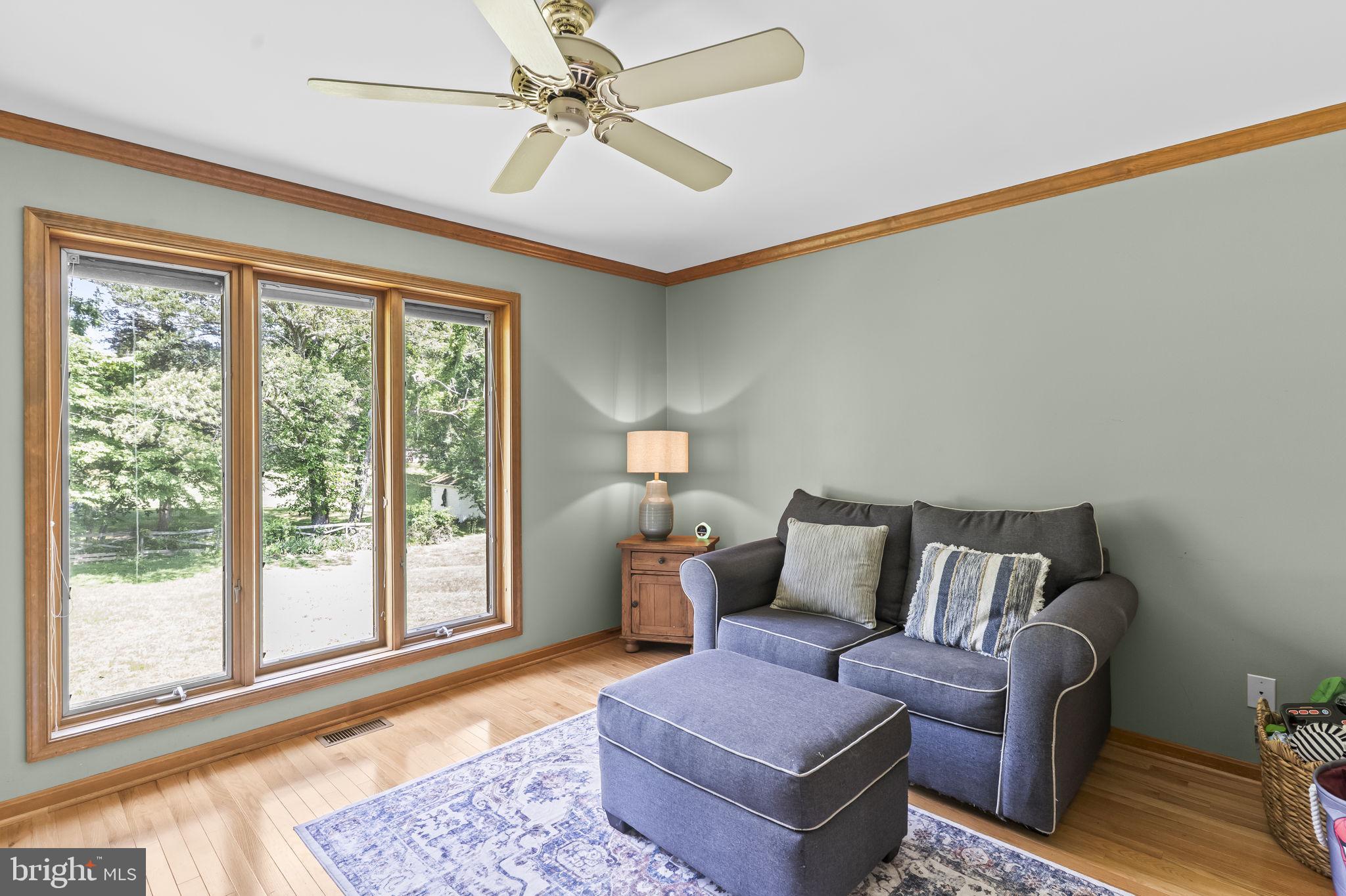 1800 Holland Cliffs Road Huntingtown, MD 20639 - Photo 19 of 70 Primary sitting room