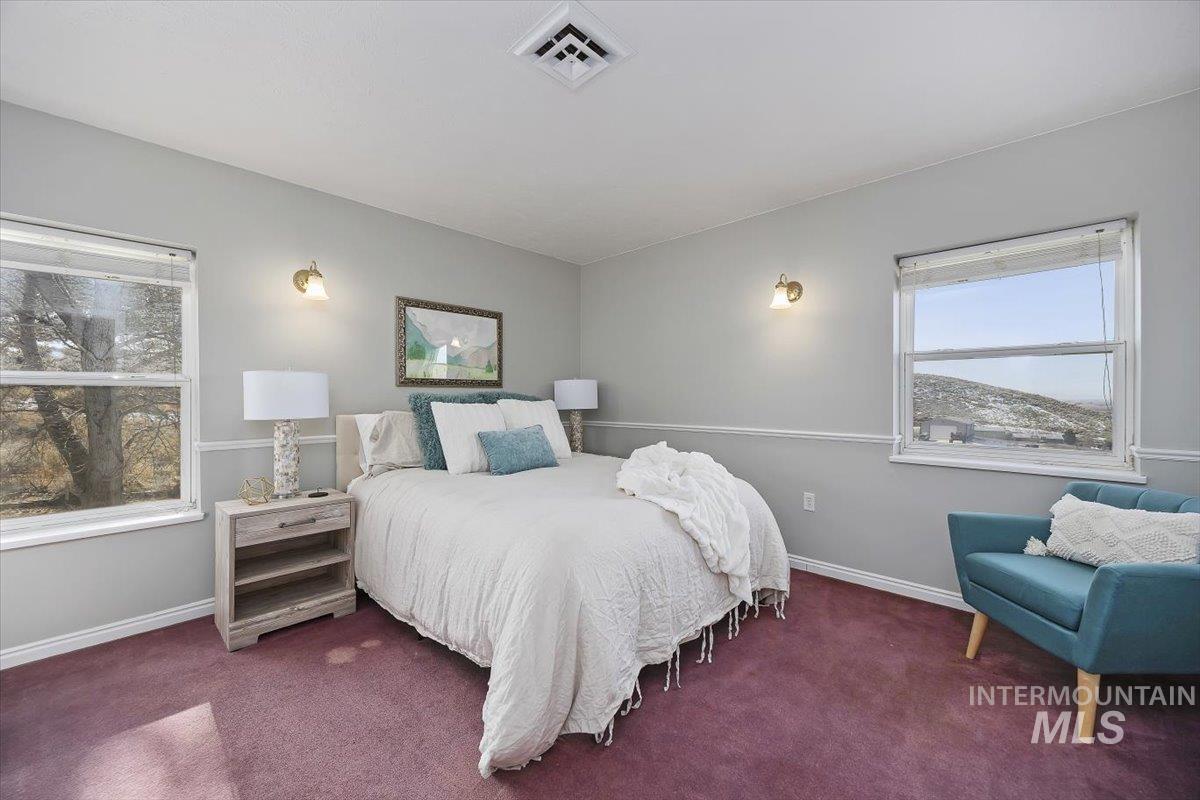 899 East 500th Street South Declo, ID 83323 - Photo 33 of 50 Bedroom with carpet