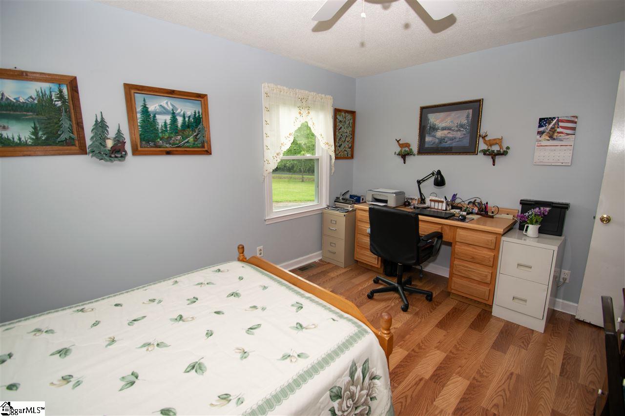 1463 Rice Road Pickens, SC 29671 - Photo 14 of 20