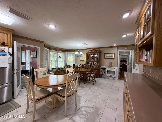 $392,000 | 11050 Road 779, Philadelphia, MS 39350