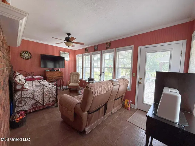 $392,000 | 11050 Road 779, Philadelphia, MS 39350