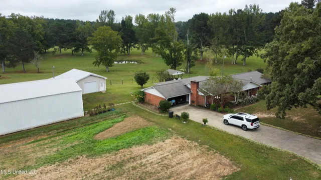 $392,000 | 11050 Road 779, Philadelphia, MS 39350