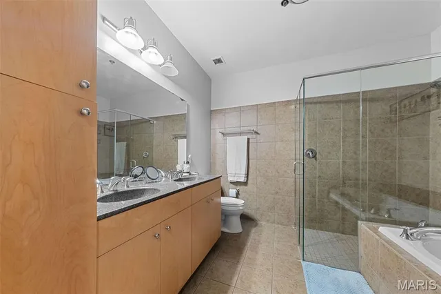 $215,000 | 901 Washington Avenue, Unit 207, St. Louis, MO 63101