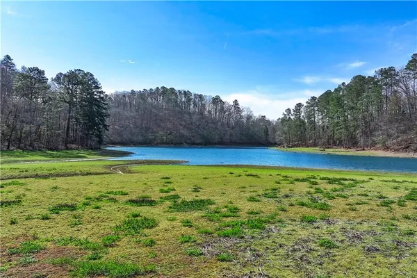 $155,000 | 14 Hawks Branch Lane, White, GA 30184