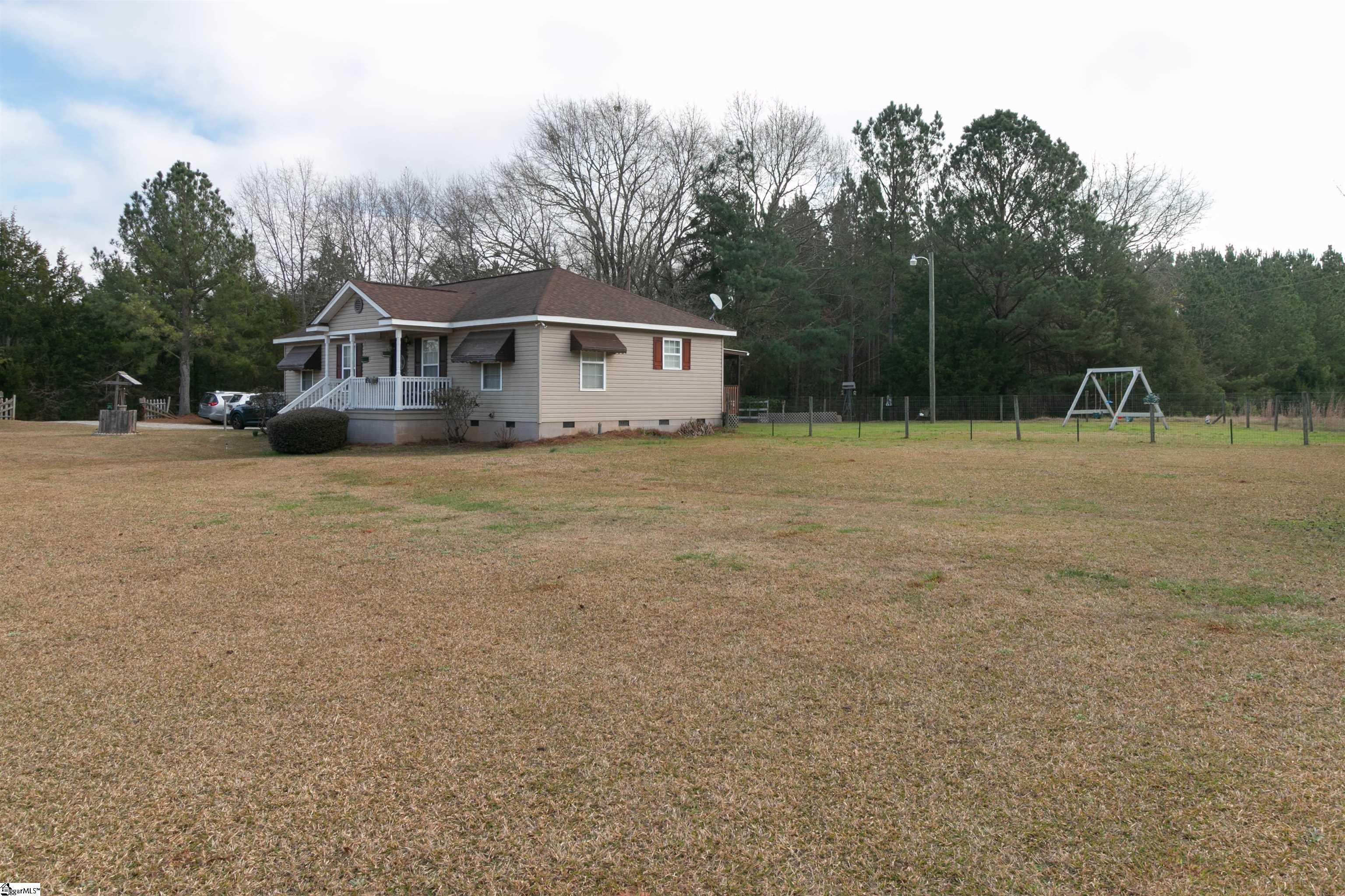 100 Simpson Mill Road Laurens, SC 29360 - Photo 3 of 25