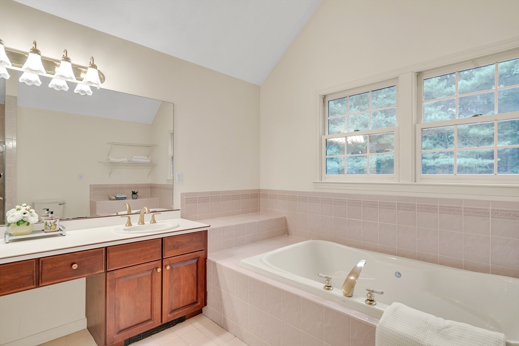 4 Crestview Road Bedford, MA 01730 - Photo 29 of 42 Gallery Image 29