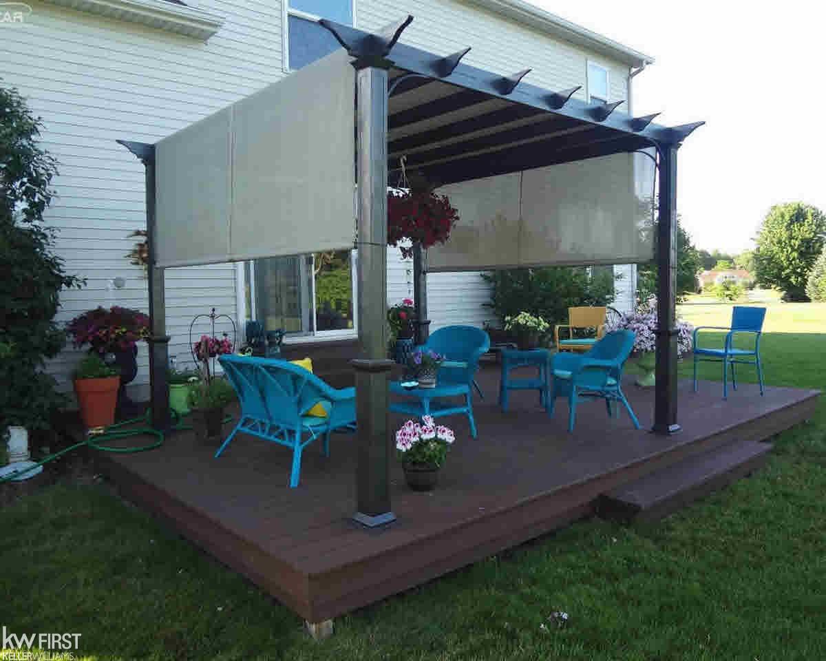 2477 Ridgewood Drive Howell, MI 48843 - Photo 50 of 53 21276147-49.JPG